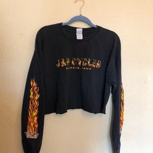 Flame sleeve crop top